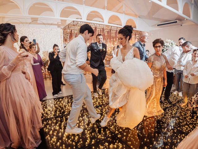 O casamento de Leonardo e Ariana em Blumenau, Santa Catarina 151