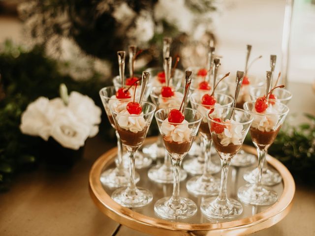 O casamento de Tiago e Stephanie em Belo Horizonte, Minas Gerais 12