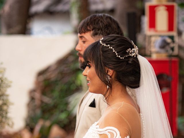 O casamento de Tiago e Stephanie em Belo Horizonte, Minas Gerais 22