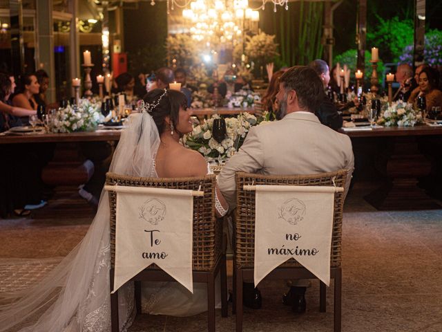 O casamento de Tiago e Stephanie em Belo Horizonte, Minas Gerais 30