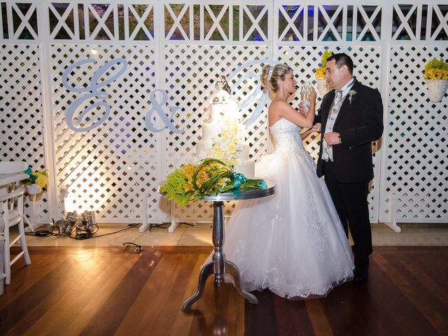 O casamento de Elisangela e César em Novo Hamburgo, Rio Grande do Sul 84