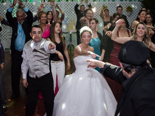 O casamento de Elisangela e César em Novo Hamburgo, Rio Grande do Sul 97