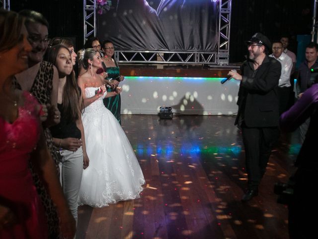 O casamento de Elisangela e César em Novo Hamburgo, Rio Grande do Sul 98