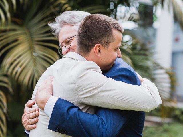 O casamento de André e Letícia em Itapema, Santa Catarina 22