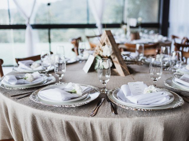 O casamento de André e Letícia em Itapema, Santa Catarina 26