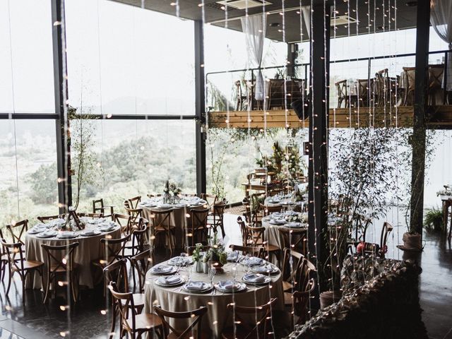 O casamento de André e Letícia em Itapema, Santa Catarina 31