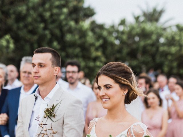 O casamento de André e Letícia em Itapema, Santa Catarina 47