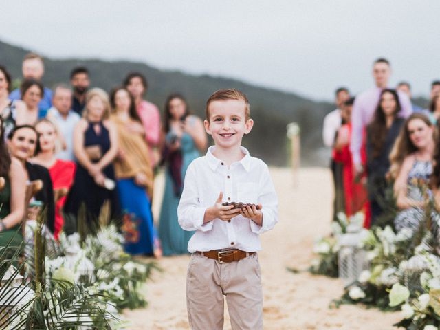 O casamento de André e Letícia em Itapema, Santa Catarina 54