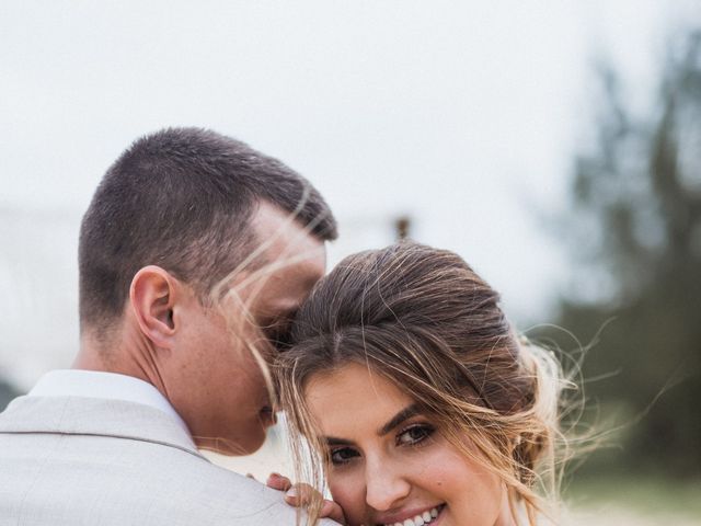 O casamento de André e Letícia em Itapema, Santa Catarina 69