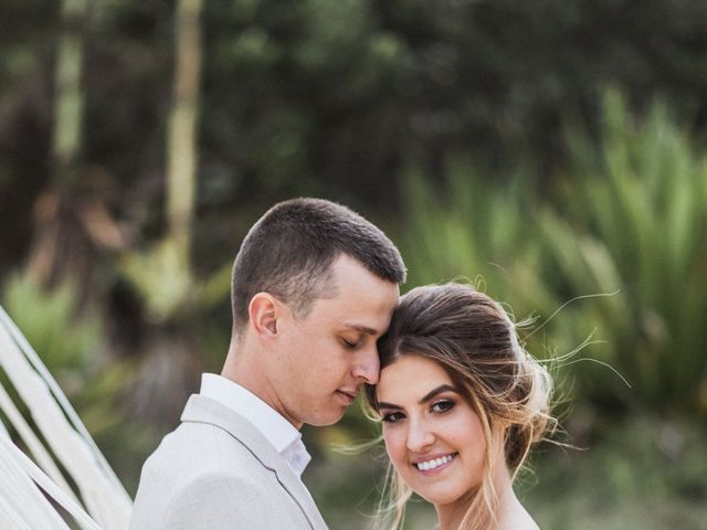 O casamento de André e Letícia em Itapema, Santa Catarina 1