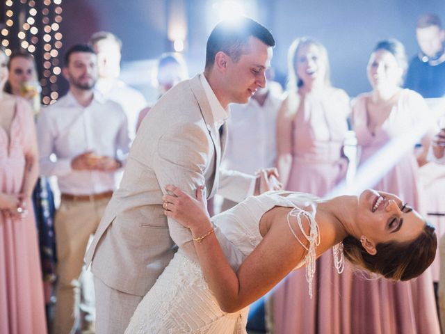 O casamento de André e Letícia em Itapema, Santa Catarina 76