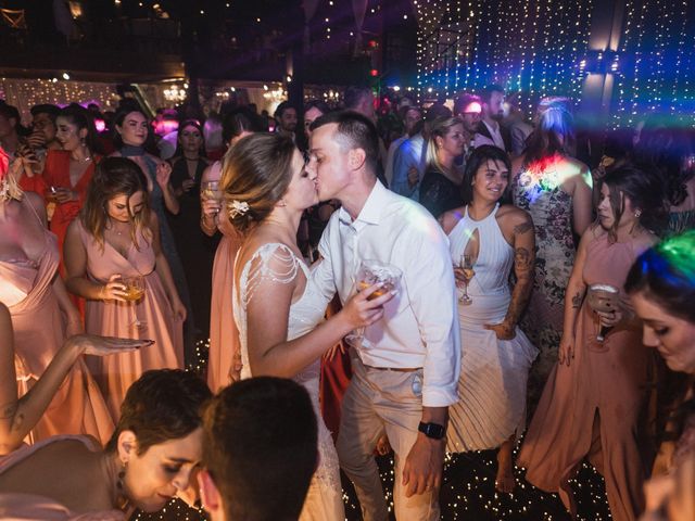 O casamento de André e Letícia em Itapema, Santa Catarina 77