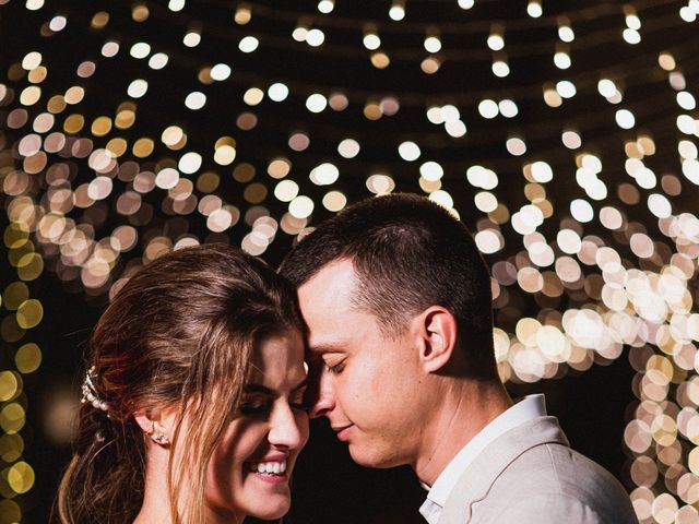 O casamento de André e Letícia em Itapema, Santa Catarina 81