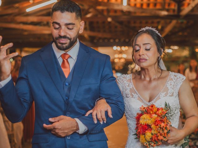 O casamento de Ediane e Henrique em Contagem, Minas Gerais 44