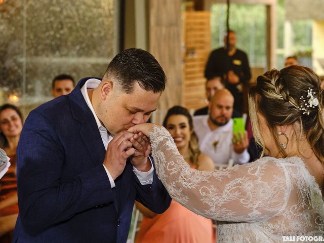 O casamento de Gabriel  e Letícia  em Curitiba, Paraná 3
