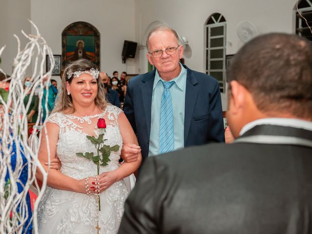 O casamento de Osvaldo e Eliane em Pontal do Paraná, Paraná 12