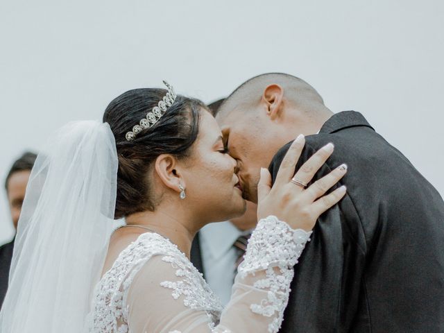 O casamento de Anderson e Lohana em Goiânia, Goiás 20