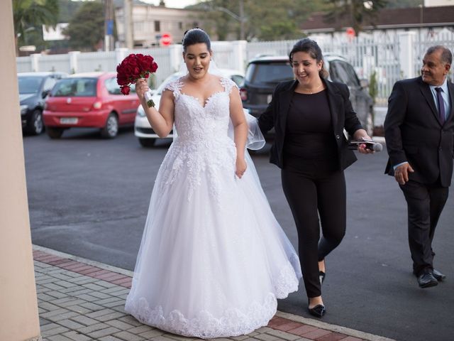 O casamento de John e Carina em Joinville, Santa Catarina 13