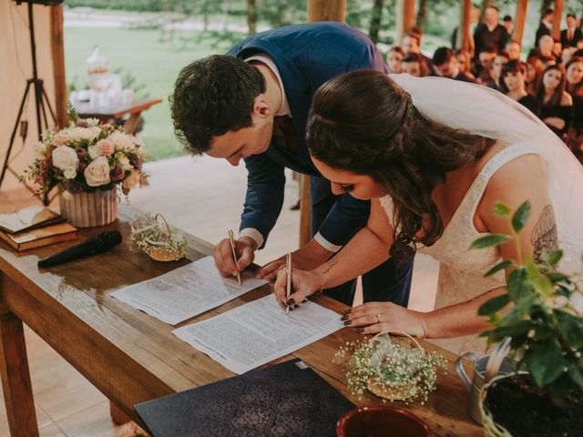 O casamento de Tiago e Fernanda em Curitiba, Paraná 53