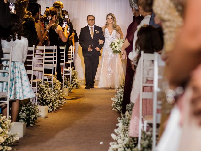 O casamento de Roberto e Letícia em Itapema, Santa Catarina 17