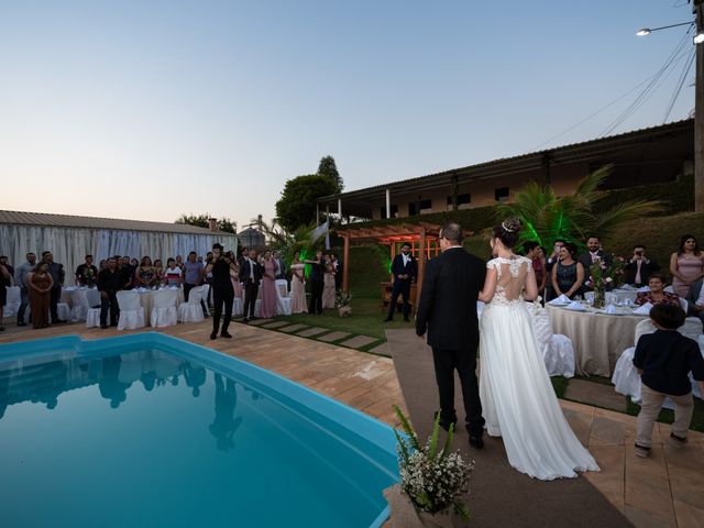 O casamento de Robson e Mayara em Alfenas, Minas Gerais 52