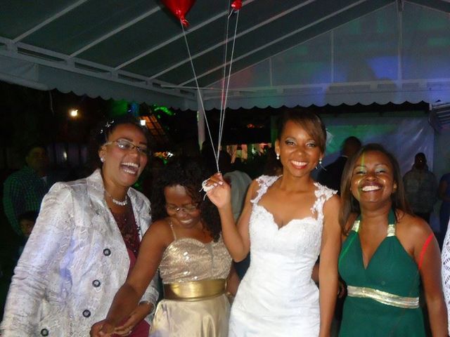 O casamento de Francine e Moisés  em São Gonçalo, Rio de Janeiro 8