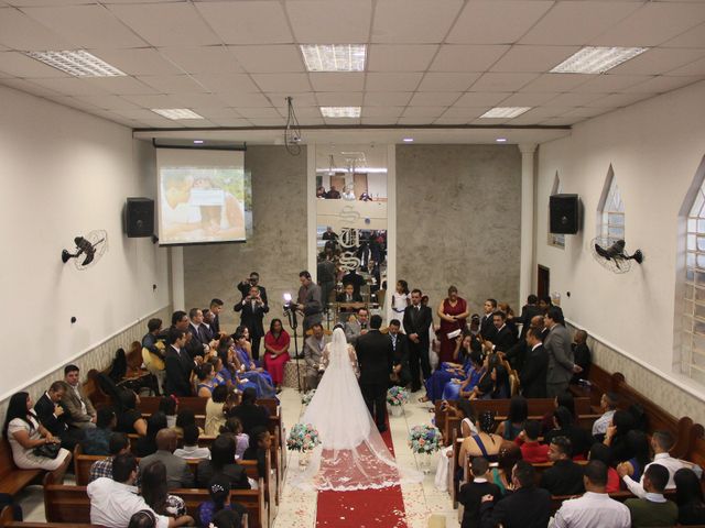 O casamento de Vinícius e Monica em Carapicuíba, São Paulo Estado 17