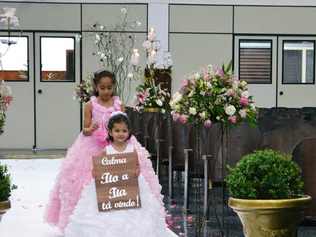 O casamento de Douglas e Jennifer em Curitiba, Paraná 6