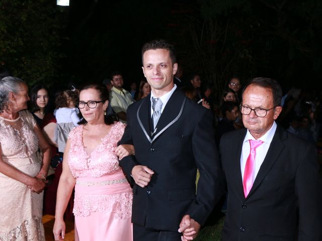 O casamento de Adriel e Flavia em Uberlândia, Minas Gerais 1