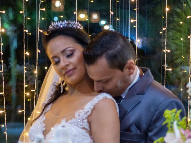 O casamento de Anderson e Regiane em Valinhos, São Paulo Estado 38