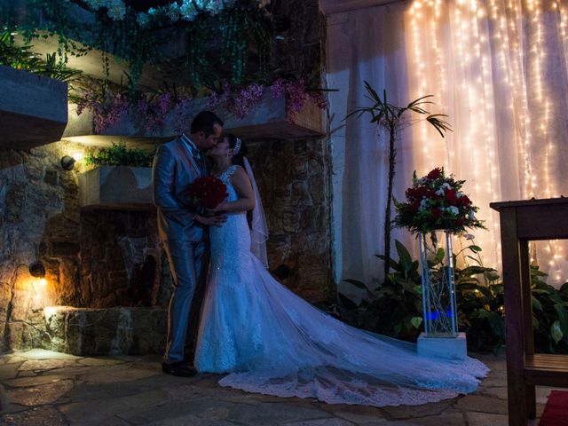 O casamento de Thiago e Cintia em Mogi das Cruzes, São Paulo Estado 2