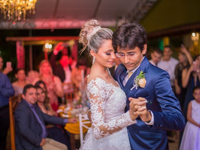 O casamento de Danilo e Leonara em Campo Maior, Piauí 17