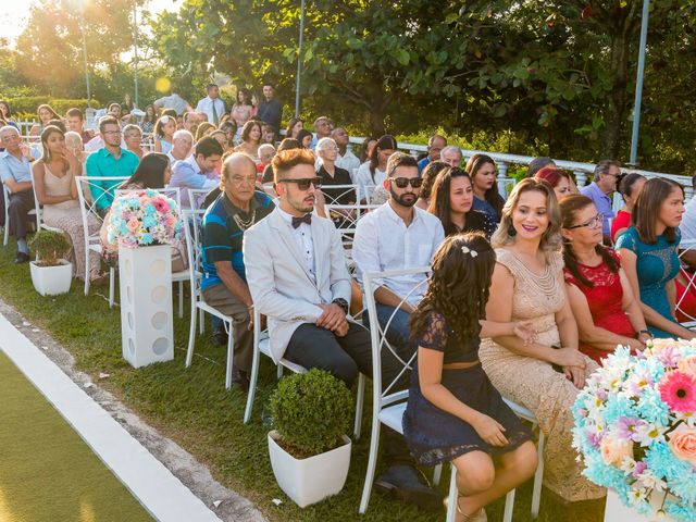 O casamento de Evandro e Dayanne em Ibirité, Minas Gerais 27