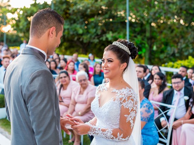 O casamento de Evandro e Dayanne em Ibirité, Minas Gerais 53