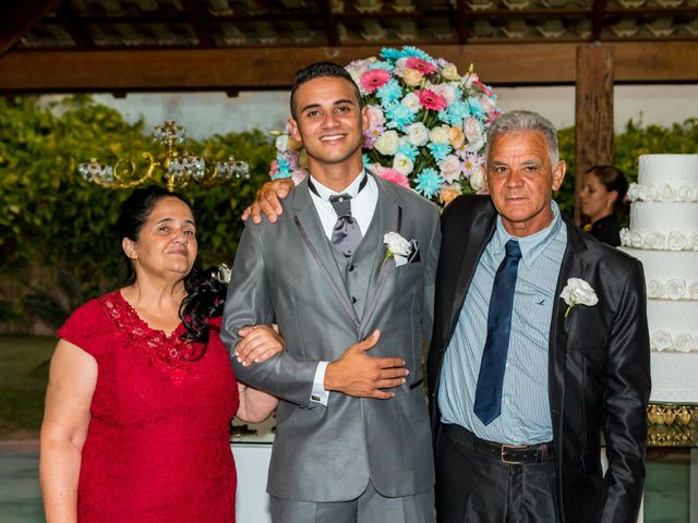 O casamento de Evandro e Dayanne em Ibirité, Minas Gerais 96