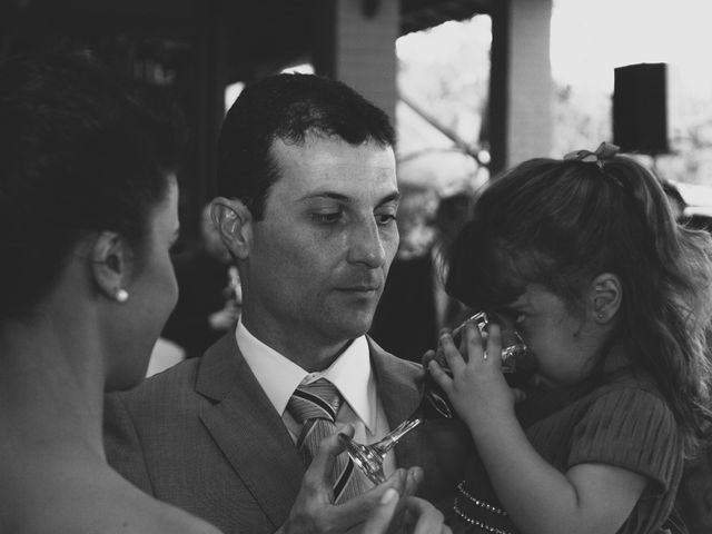 O casamento de Marcelo e Cinara em Betim, Minas Gerais 17