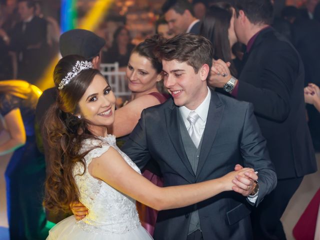 O casamento de Raphael e Renata em São José dos Pinhais, Paraná 43