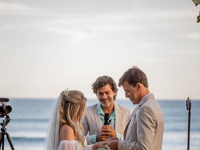 O casamento de LUAN  e ISADORA  em Maresias, São Paulo Estado 5