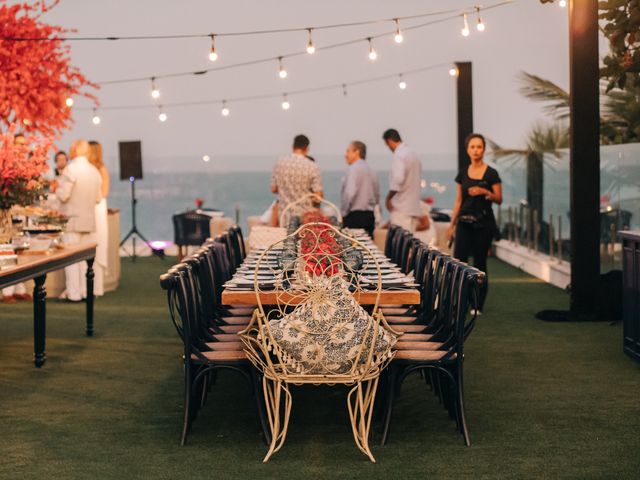 O casamento de Natalia e Luciano em Guarujá, São Paulo Estado 8