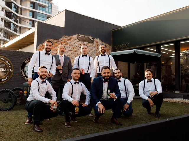 O casamento de Jean e Barbara em Curitiba, Paraná 14
