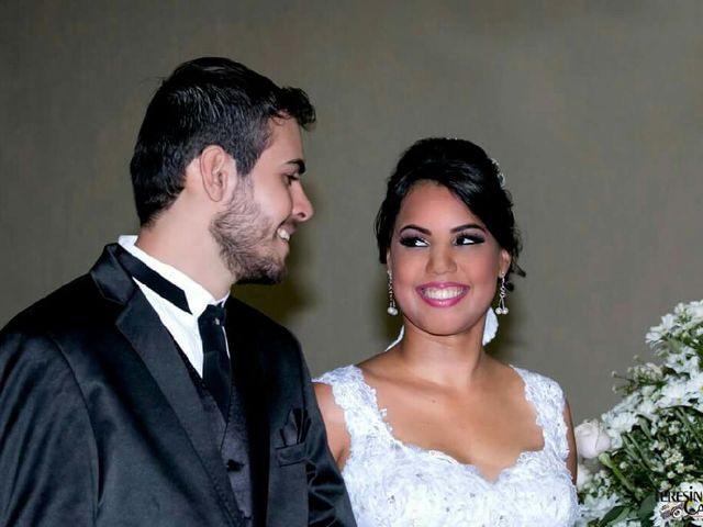 O casamento de Douglas  e Sara Evelyn em Uberaba, Minas Gerais 15