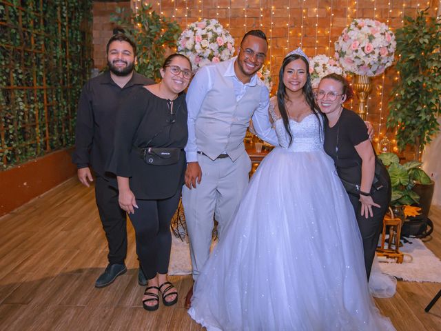 O casamento de Robson  e Camila  em Diadema, São Paulo 27