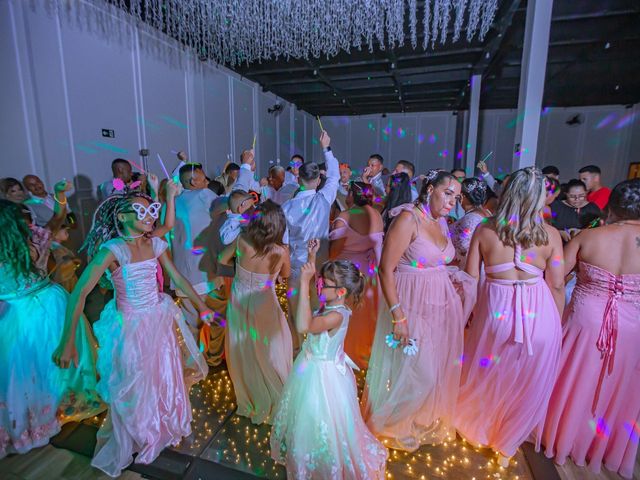 O casamento de Robson  e Camila  em Diadema, São Paulo 30