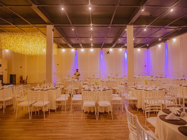 O casamento de Robson  e Camila  em Diadema, São Paulo 56