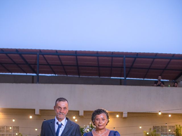 O casamento de Robson  e Camila  em Diadema, São Paulo 73