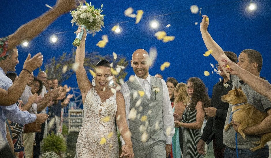 O casamento de Roniere e Camila  em Ilha de Itamaracá, Pernambuco