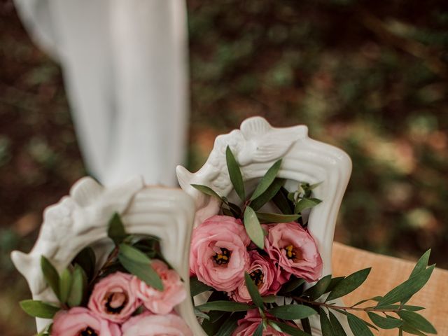 O casamento de Val e Nay em Curitiba, Paraná 30