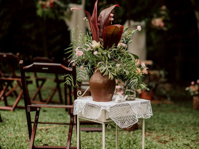 O casamento de Val e Nay em Curitiba, Paraná 38