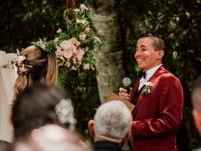 O casamento de Val e Nay em Curitiba, Paraná 97