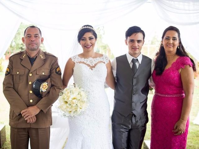 O casamento de Walison e Thayná em Montes Claros, Minas Gerais 30